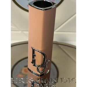 DIOR Addict Refillable Couture Lipstick Case - NO BOX -
MONTAIGNE